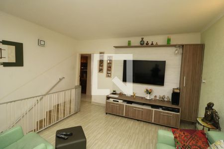 Sala de casa à venda com 4 quartos, 300m² em Jardim Avelino, São Paulo