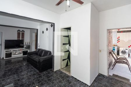 Sala de casa à venda com 4 quartos, 187m² em Madureira, Rio de Janeiro