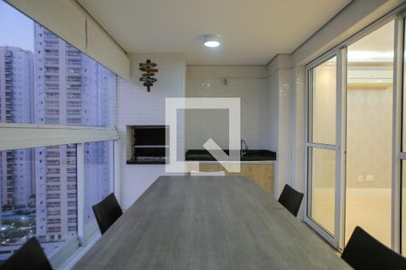 Varanda de apartamento para alugar com 3 quartos, 112m² em Ponta da Praia, Santos