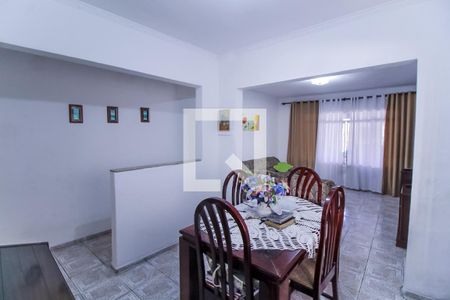 Sala de casa à venda com 3 quartos, 185m² em Vila Ema, São Paulo