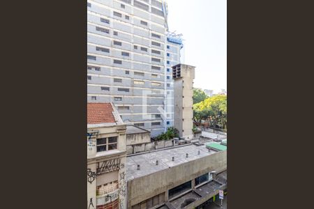 Vista do Quarto 1 de apartamento para alugar com 2 quartos, 55m² em República, São Paulo