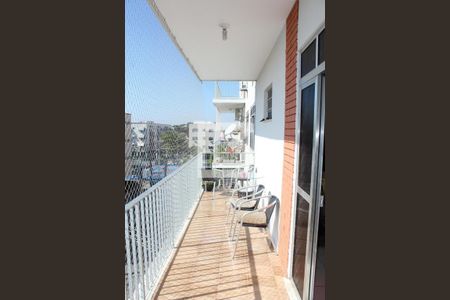 Varanda de apartamento à venda com 2 quartos, 70m² em Olaria, Rio de Janeiro