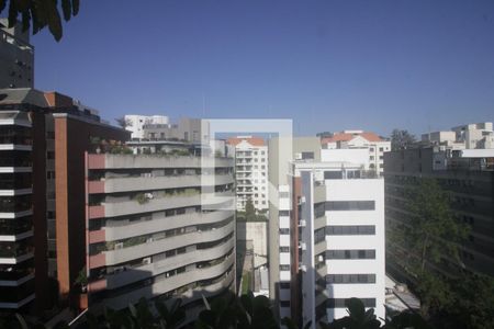 Vista da sala de apartamento à venda com 3 quartos, 408m² em Vila Morumbi, São Paulo