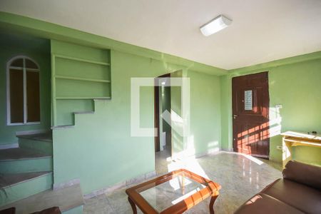 Sala de casa para alugar com 2 quartos, 60m² em Jardim Londrina, São Paulo