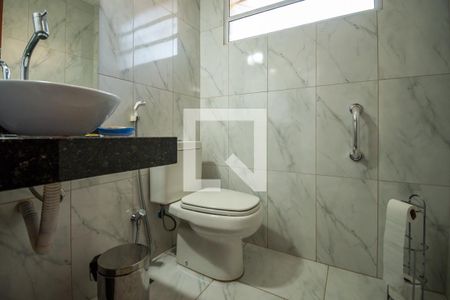 Lavabo de casa de condomínio à venda com 3 quartos, 250m² em Jardim do Sol, Campinas