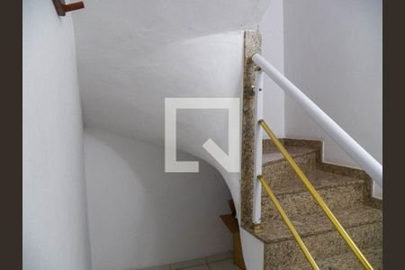 Área interna  de casa à venda com 5 quartos, 232m² em Vila Cruz das Almas, São Paulo