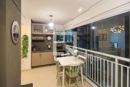 Varanda de apartamento à venda com 2 quartos, 68m² em Cambuci, São Paulo