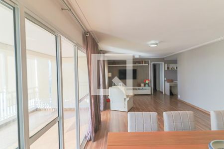 Sala de apartamento à venda com 3 quartos, 134m² em Jardim Olympia, São Paulo