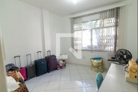 Quarto 1 de apartamento à venda com 4 quartos, 130m² em Tijuca, Rio de Janeiro