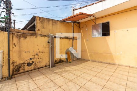 Casa à venda com 50m², 1 quarto e sem vaga Casa à venda com 50m², 1 quarto e sem vagaQuintal