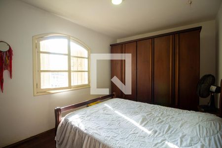 Quarto 1 de casa para alugar com 3 quartos, 230m² em Vila Firmiano Pinto, São Paulo