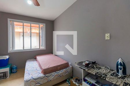 Quarto 1 de apartamento para alugar com 2 quartos, 70m² em Passo da Areia, Porto Alegre