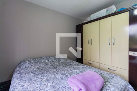 Quarto 2 de apartamento para alugar com 2 quartos, 70m² em Passo da Areia, Porto Alegre