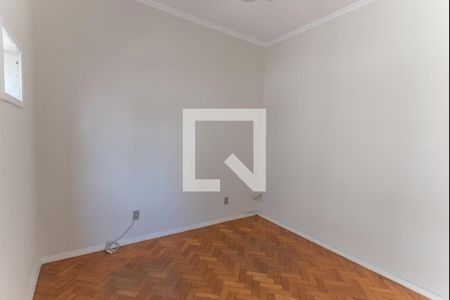 Quarto 1 de apartamento à venda com 3 quartos, 100m² em Grajaú, Rio de Janeiro