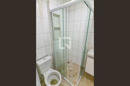 Banheiro de apartamento à venda com 1 quarto, 40m² em Vila Butantã, São Paulo