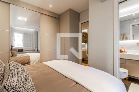 Suite de apartamento à venda com 2 quartos, 70m² em Vila Nova Conceição, São Paulo