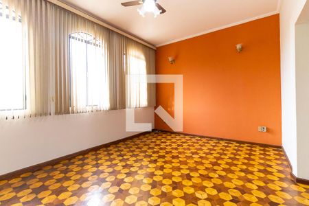 Sala de casa para alugar com 3 quartos, 200m² em Vila Nogueira, Campinas