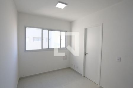 Sala/Cozinha de apartamento à venda com 2 quartos, 33m² em Vila Pierina, São Paulo