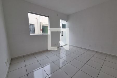 Sala de apartamento para alugar com 2 quartos, 45m² em Caxangá, Suzano