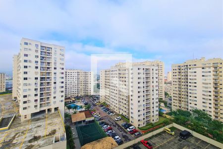 Vista de apartamento à venda com 2 quartos, 52m² em Del Castilho, Rio de Janeiro