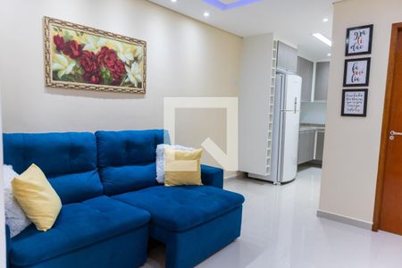 Sala de casa de condomínio para alugar com 2 quartos, 44m² em Vila Mazzei, São Paulo