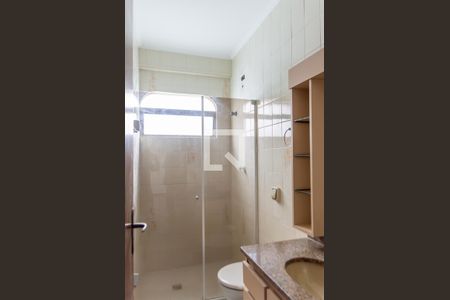 Apartamento à venda com 68m², 2 quartos e 1 vaga Apartamento à venda com 68m², 2 quartos e 1 vagaBanheiro