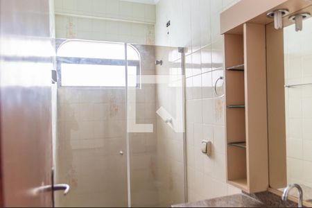 Apartamento à venda com 68m², 2 quartos e 1 vaga Apartamento à venda com 68m², 2 quartos e 1 vagaBanheiro