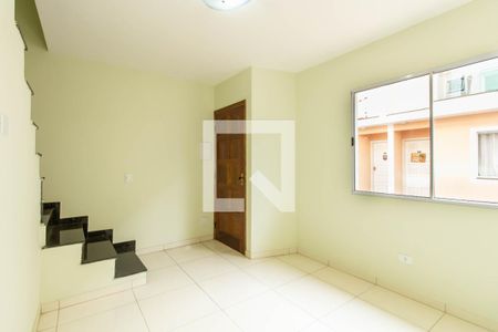 Sala de casa de condomínio à venda com 2 quartos, 65m² em Itaquera, São Paulo