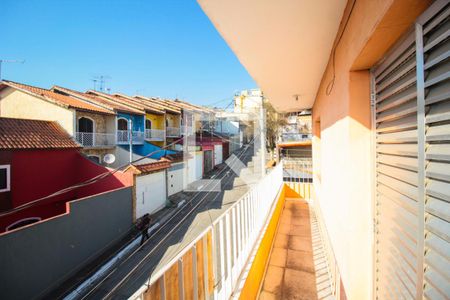 Varanda de casa para alugar com 3 quartos, 120m² em Jardim Lageado, São Paulo