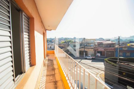 Varanda de casa para alugar com 3 quartos, 120m² em Jardim Lageado, São Paulo