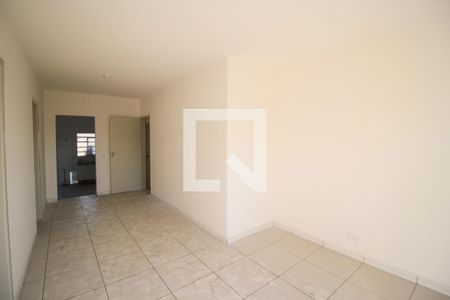 Sala de casa para alugar com 3 quartos, 120m² em Jardim Lageado, São Paulo