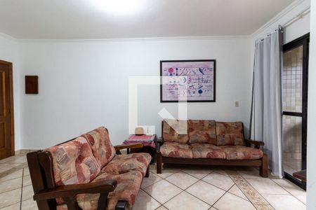 Detalhe da sala de apartamento para alugar com 2 quartos, 90m² em Caiçara, Praia Grande