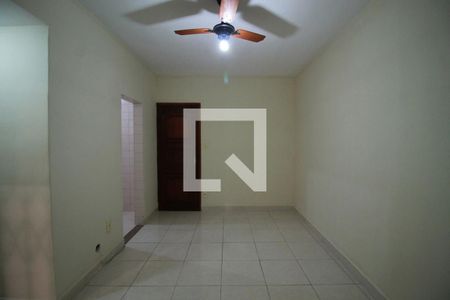 Sala de apartamento para alugar com 1 quarto, 42m² em Quintino Bocaiúva, Rio de Janeiro