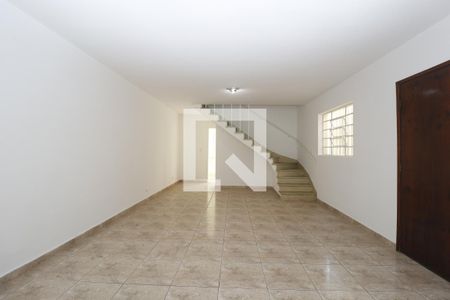 Sala de casa para alugar com 3 quartos, 190m² em Vila Campo Grande, São Paulo