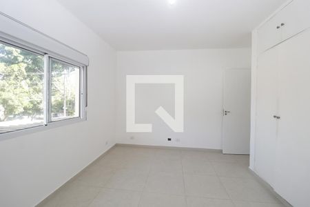 Quarto 1 de casa para alugar com 3 quartos, 190m² em Vila Campo Grande, São Paulo