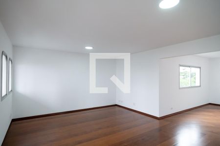 Apartamento à venda com 212m², 3 quartos e 4 vagasSala