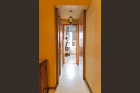 Corredor de apartamento à venda com 3 quartos, 113m² em Lins de Vasconcelos , Rio de Janeiro