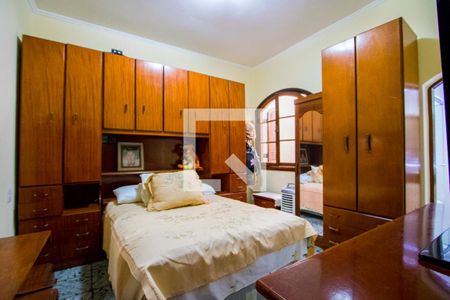 Casa à venda com 3 quartos, 275m² em Campestre, Santo André