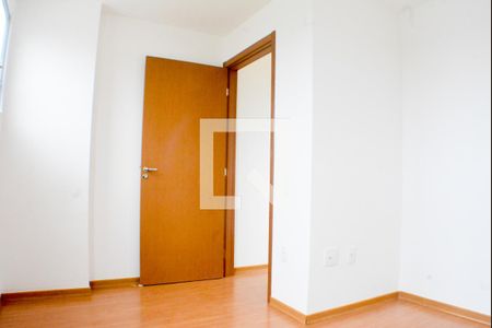 Quarto de apartamento para alugar com 2 quartos, 45m² em Itapuã, Salvador