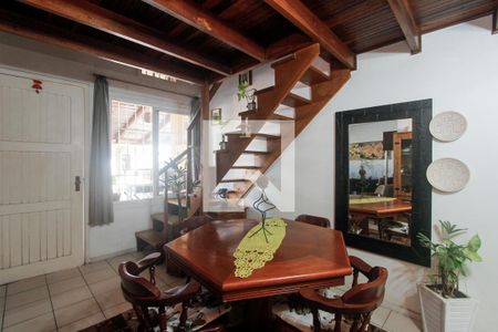 Sala - 1° andar de casa à venda com 2 quartos, 78m² em Jardim Leopoldina, Porto Alegre