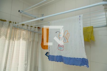 Apartamento para alugar com 65m², 2 quartos e 1 vaga Apartamento para alugar com 65m², 2 quartos e 1 vagaÁrea de Serviço - Detalhe