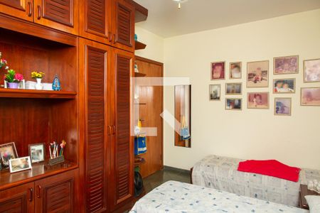 Apartamento para alugar com 65m², 2 quartos e 1 vaga Apartamento para alugar com 65m², 2 quartos e 1 vagaQuarto