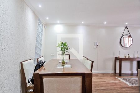 Sala de casa para alugar com 3 quartos, 145m² em Vila Cruz das Almas, São Paulo