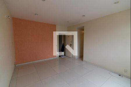 Apartamento à venda com 76m², 2 quartos e 1 vagaSala