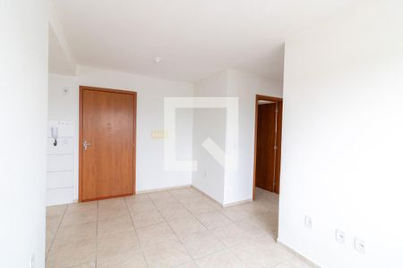 Sala de apartamento para alugar com 2 quartos, 55m² em Chapéu do Sol, Porto Alegre