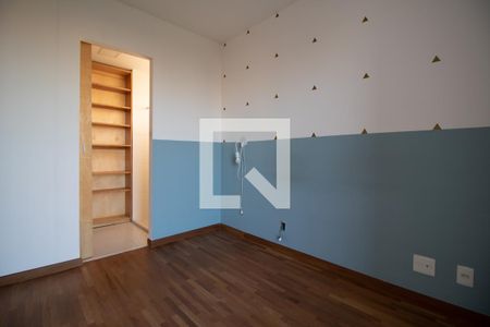 Quarto 2 de apartamento para alugar com 2 quartos, 60m² em Vila Gomes, São Paulo