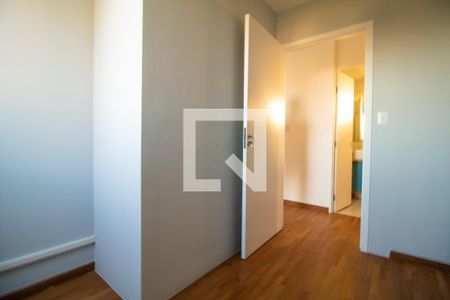 Quarto 1 de apartamento para alugar com 2 quartos, 60m² em Vila Gomes, São Paulo