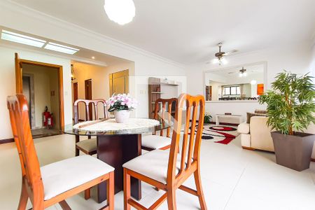 Sala de apartamento para alugar com 3 quartos, 120m² em Balneário Cidade Atlântica, Guarujá