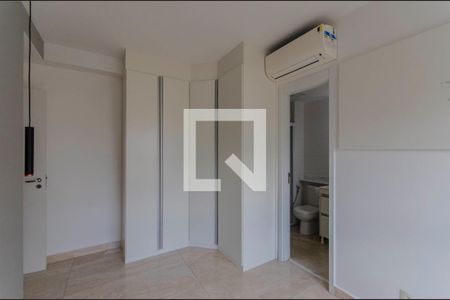 Suíte de apartamento para alugar com 2 quartos, 69m² em Vila Dom Pedro I, São Paulo