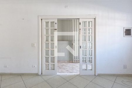 Sala de casa para alugar com 4 quartos, 272m² em Jardim Santa Clara, Guarulhos